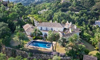 For Sale: A luxurious but elegant classical villa with the best views in El Madroñal - Benahavis 0