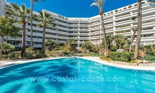 Gran Marbella for sale: Large luxury apartment, beachfront Marbella centre 16