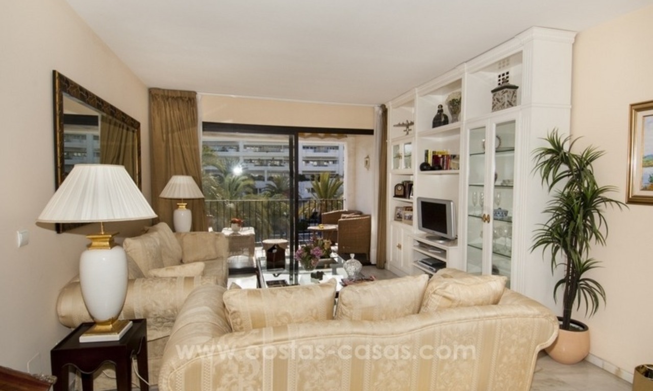Apartment for sale in the center of Puerto Banus – Marbella 3