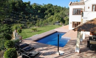 Luxury villa for sale in El Madroñal, Benahavis - Marbella 4
