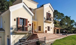 Luxury villa for sale in El Madroñal, Benahavis - Marbella 1