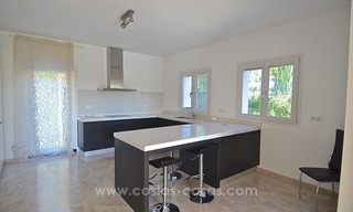Bargain! Modern villa for sale in Elviria, Marbella east 28