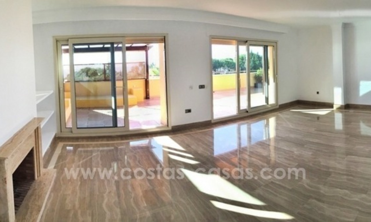 Luxury Penthouse apartment for sale in Sierra Blanca, Golden Mile near Marbella centre 5