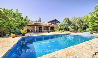 Finca - Villa for sale in Estepona with panoramic sea view 4
