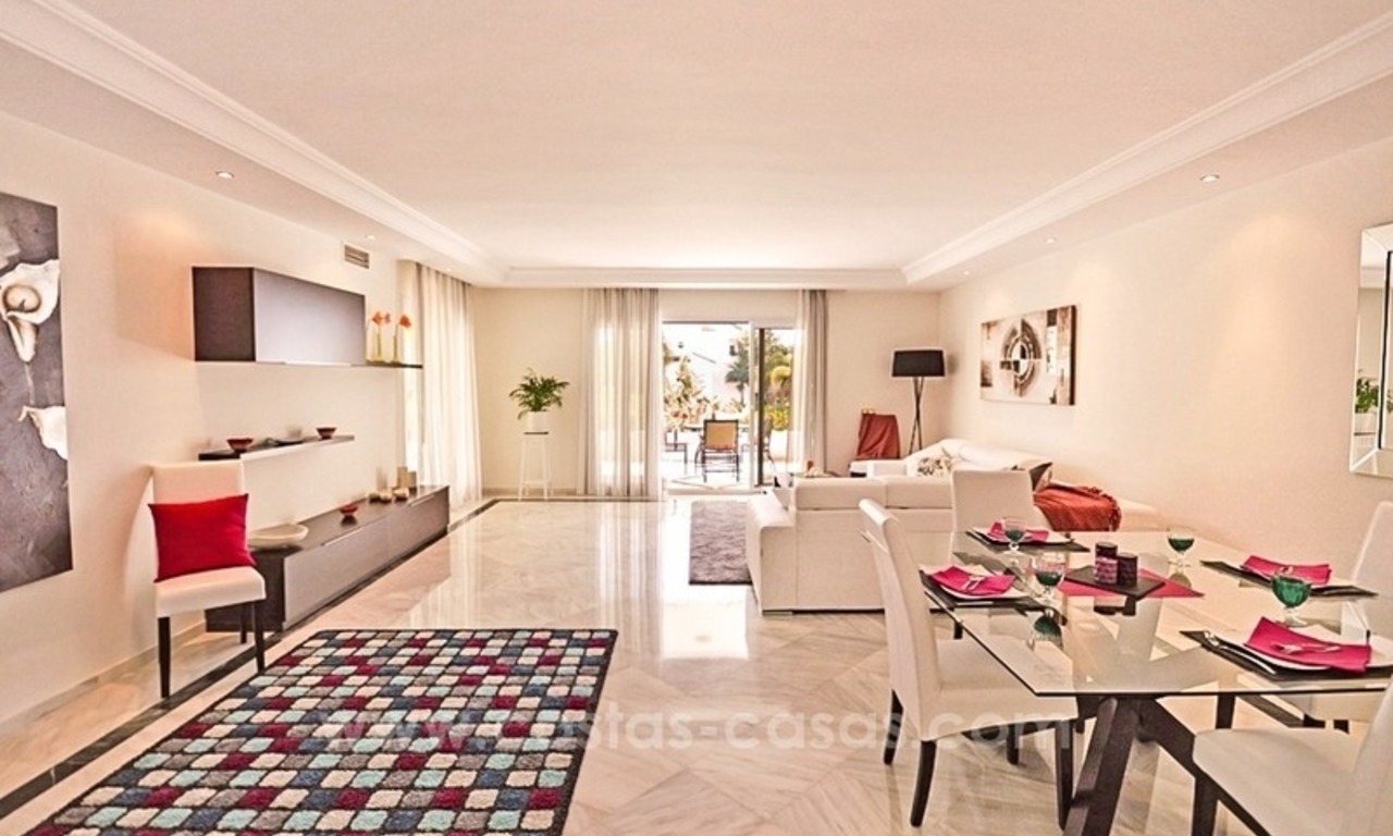 Spacious luxury apartment for sale on the Golden Mile between Marbella and Puerto Banus 6