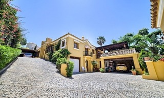 Villa for sale in a gated community with sea views in Benahavis – Marbella 10