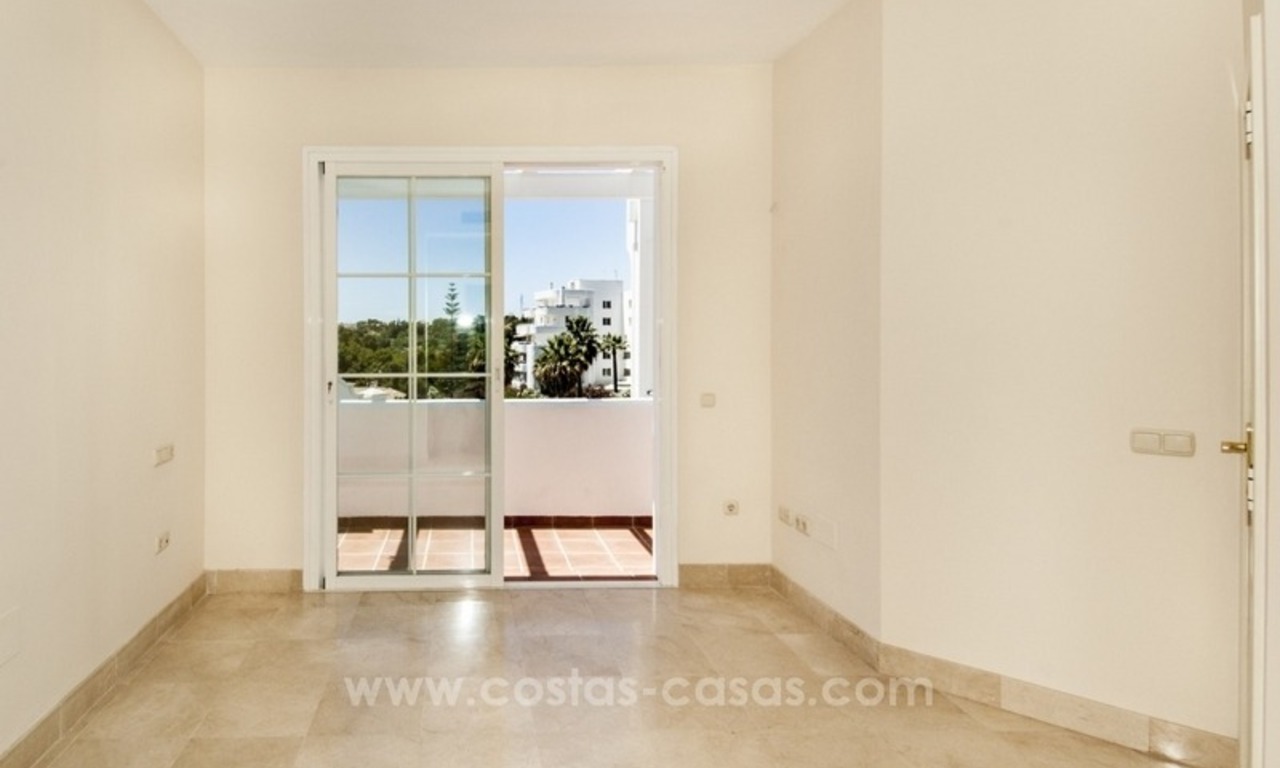 4 bedroom penthouse for sale in gated community in Marbella 15