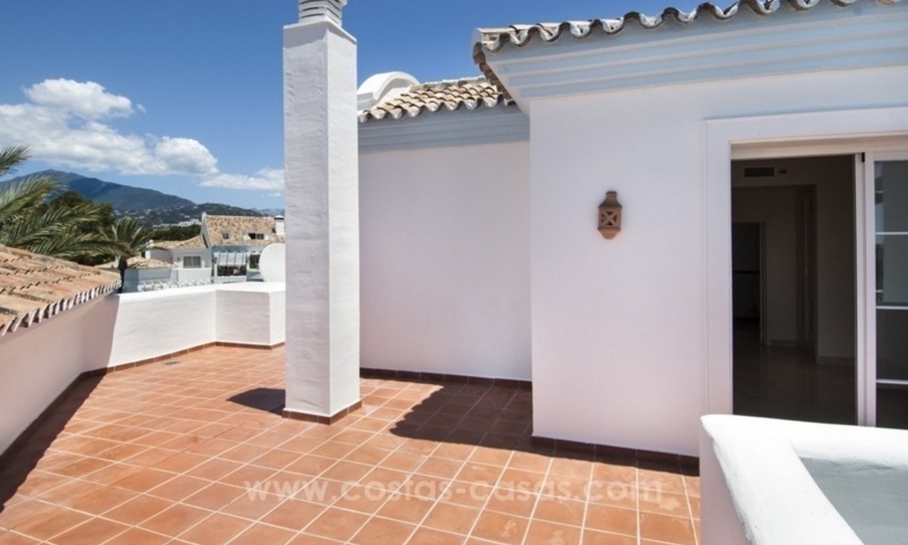 4 bedroom penthouse for sale in gated community in Marbella 12