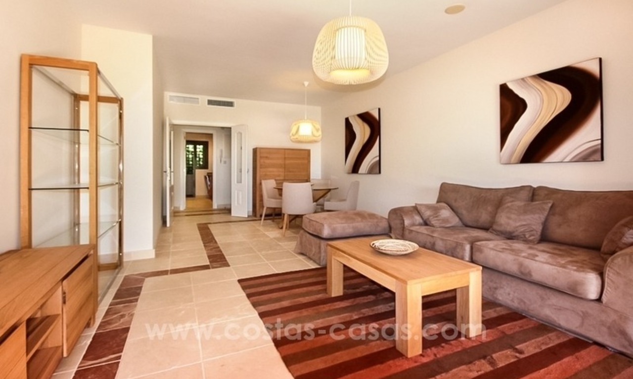Beautiful groundfloor apartment for sale in Benahavis - Marbella in a first line golf complex 4