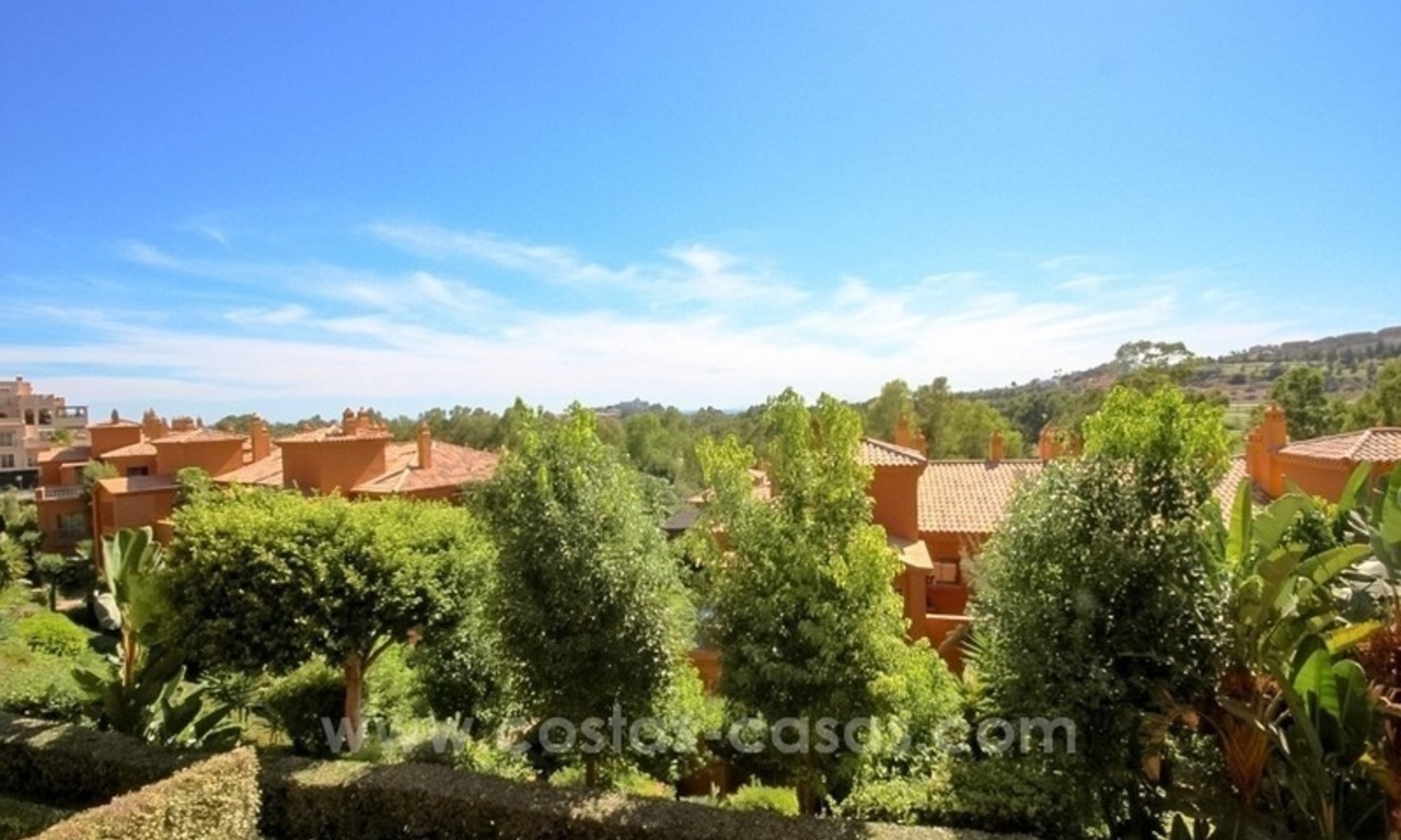 Very nice first floor apartment for sale in Marbella - Benahavis in a frontline golf complex 3