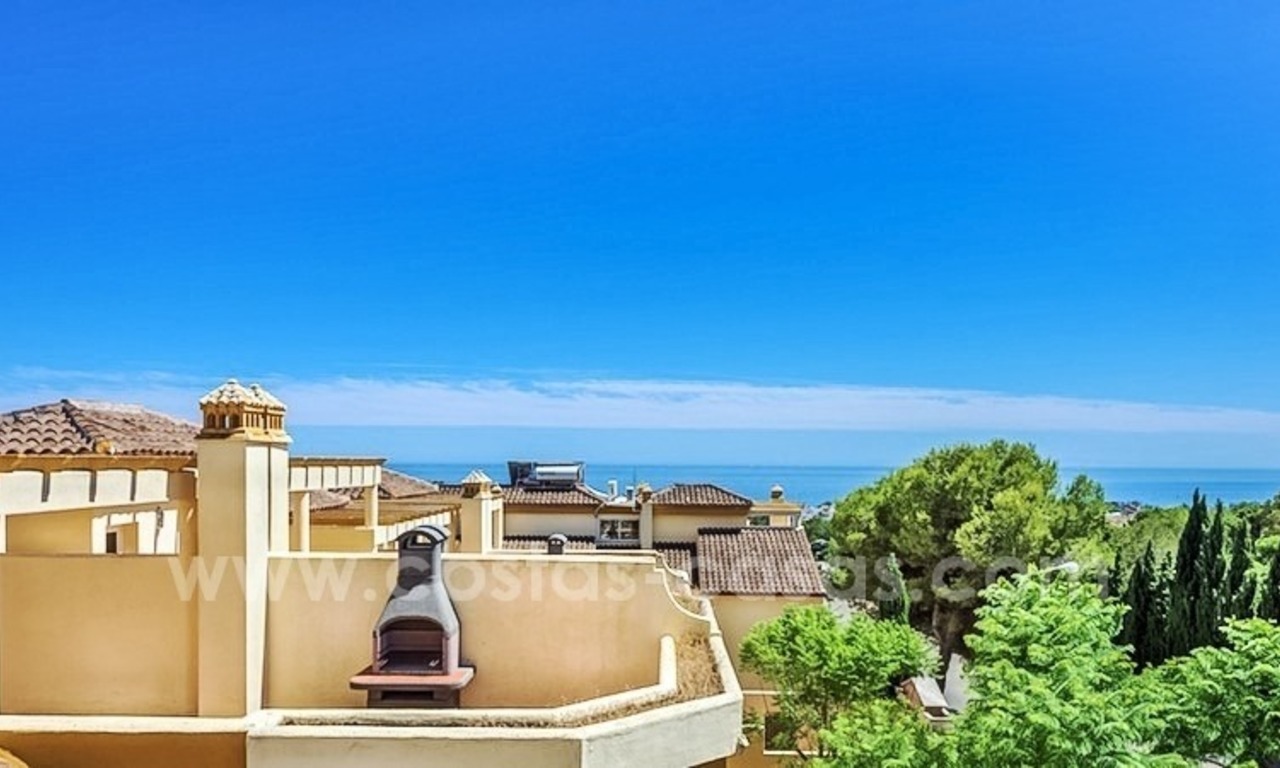 Bargain townhouses for sale on the Golden Mile in Marbella 35