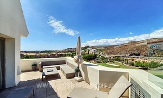 Luxury frontline golf modern penthouse apartment for sale in a 5*golf resort in Benahavis - Marbella 4