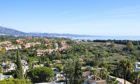 Spacious apartment for sale in a great location in Nueva Andalucia in Marbella, close to Puerto Banus 