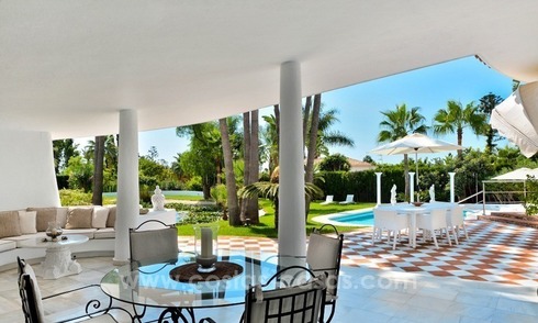 Stylish villa in perfect condition for sale on the Golden Mile, Marbella 
