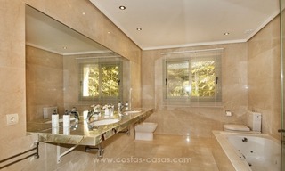 New frontline golf contemporary luxury villa for sale in East Marbella 36