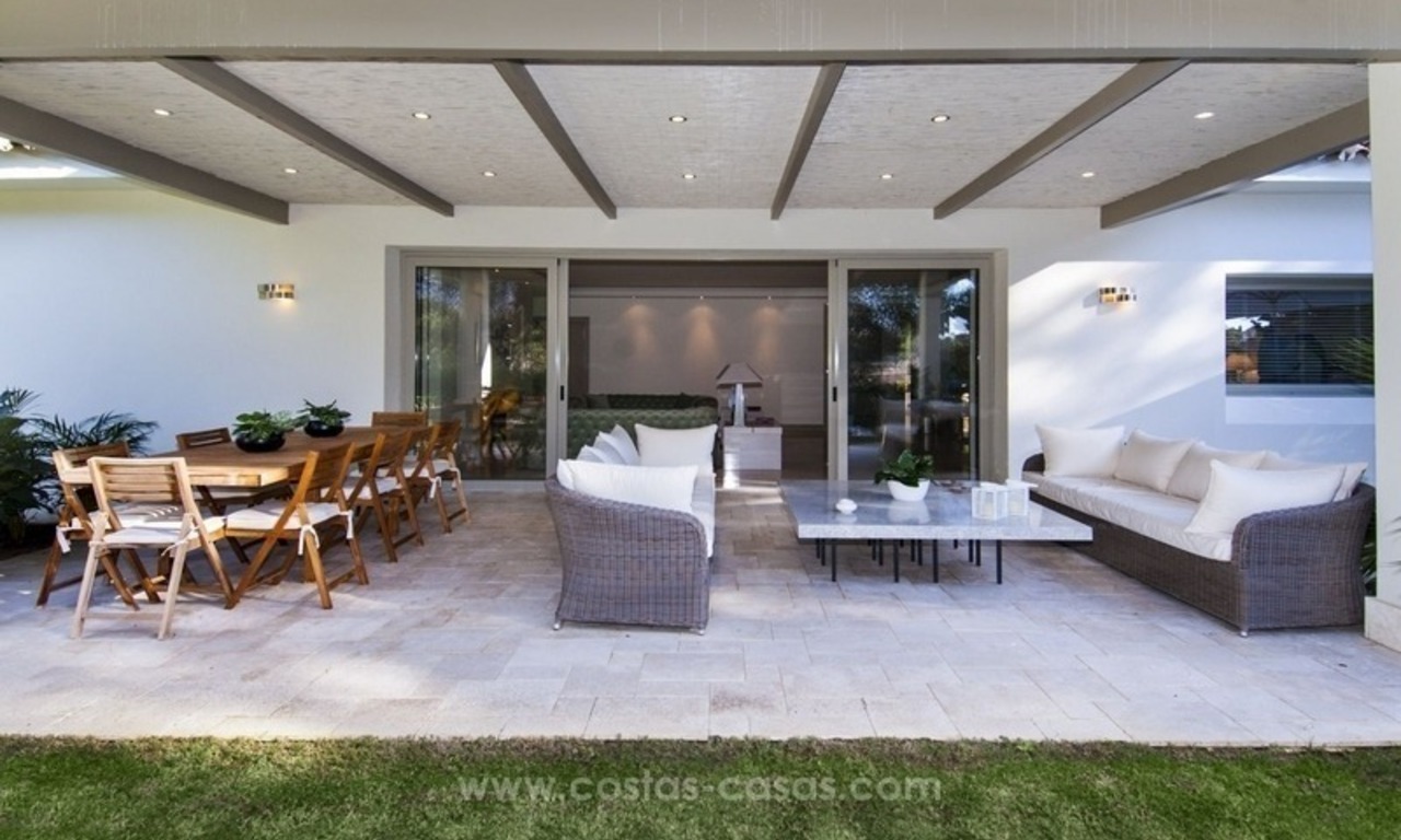 New frontline golf contemporary luxury villa for sale in East Marbella 11