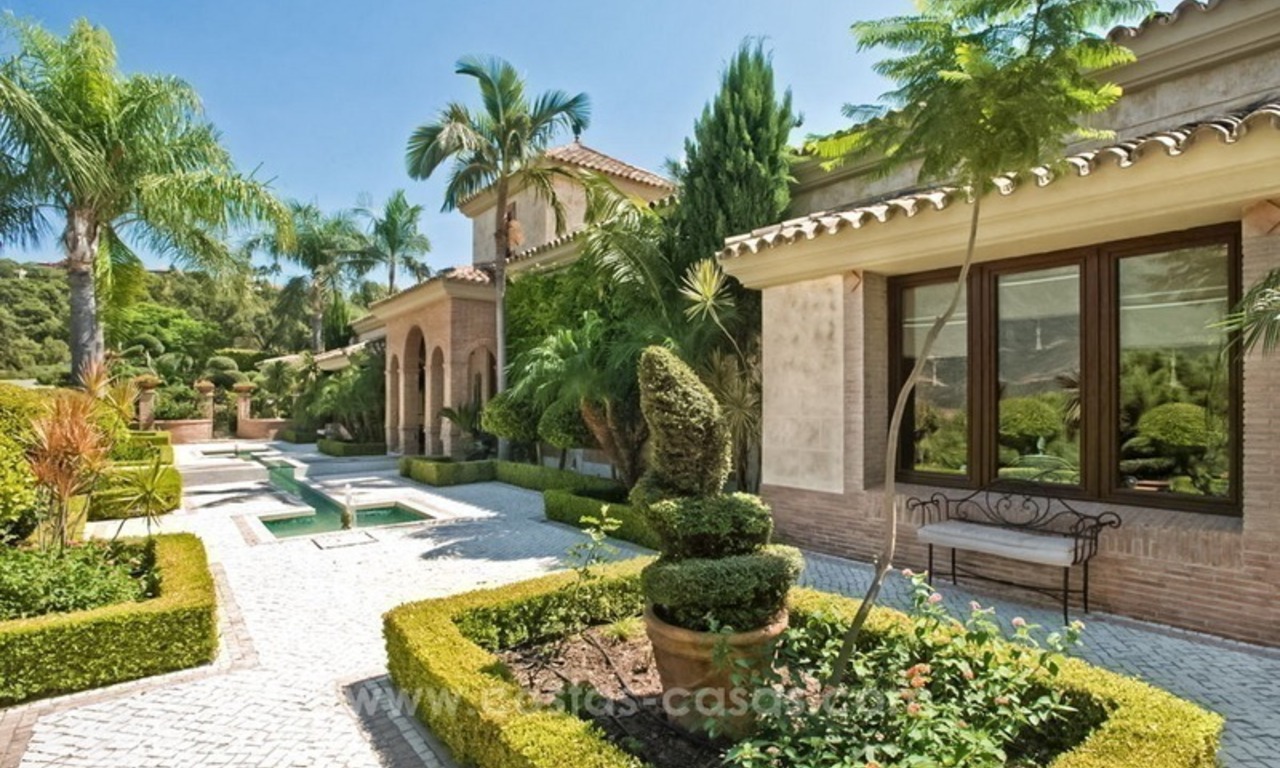Beautiful Villa with sea view for Sale, La Zagaleta in Benahavis 34