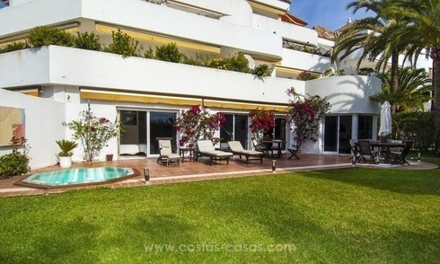 Spacious ground floor apartment for sale on The Golden Mile, Marbella 