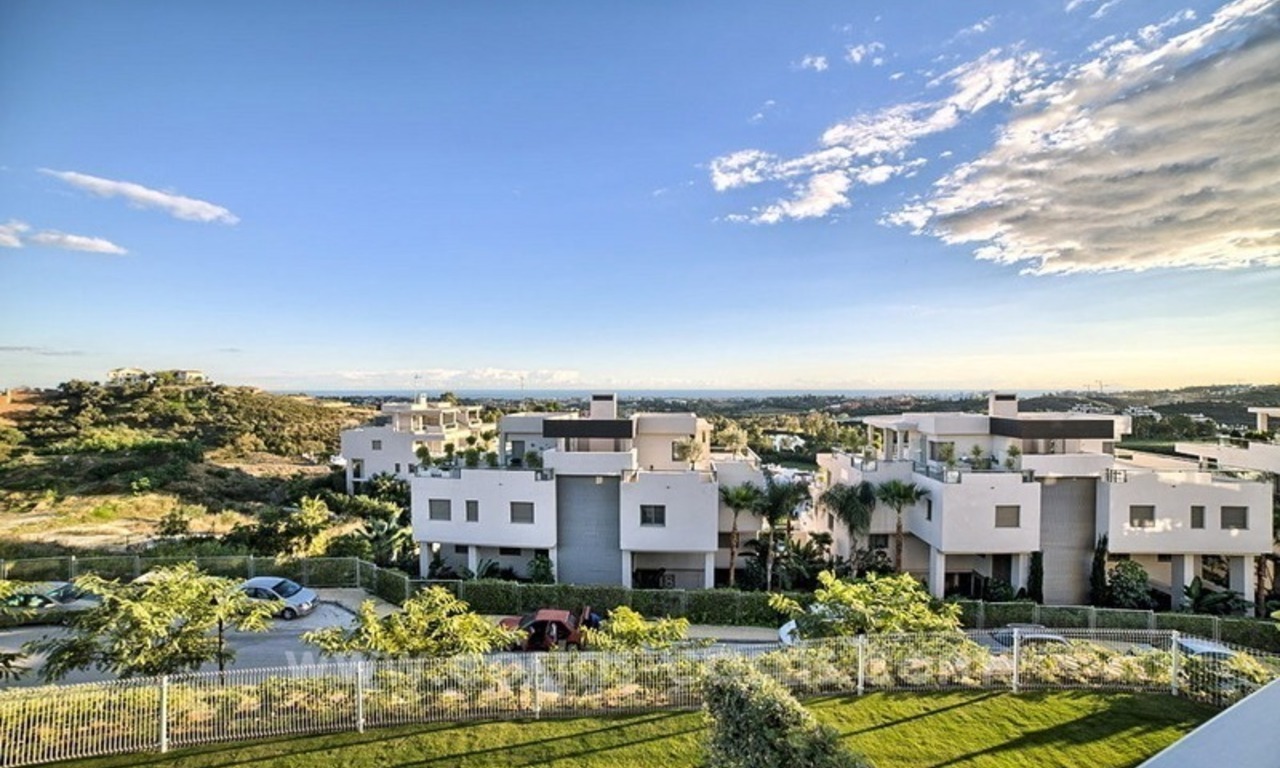 Ready to move in modern apartment for sale in Marbella - Benahavis with sea view 11