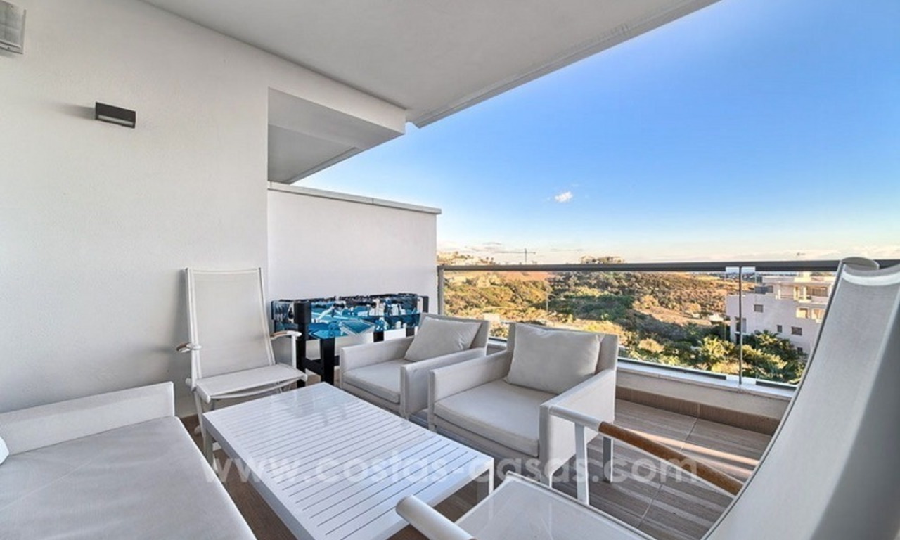 Ready to move in modern apartment for sale in Marbella - Benahavis with sea view 9