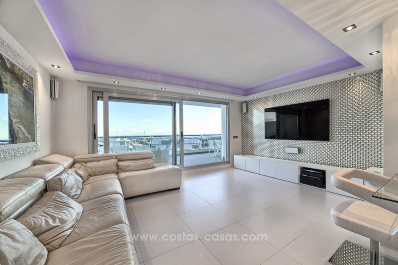 Ready to move in modern apartment for sale in Marbella - Benahavis with sea view