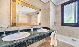 Luxury top floor apartment for sale in Benahavis, Marbella 15