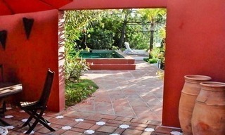 Charming villa for sale with excellent sea views in El Madroñal, Benahavis - Marbella 8