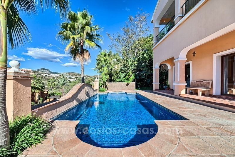 Spacious, quality villa for sale with sea views in Benahavis - Marbella