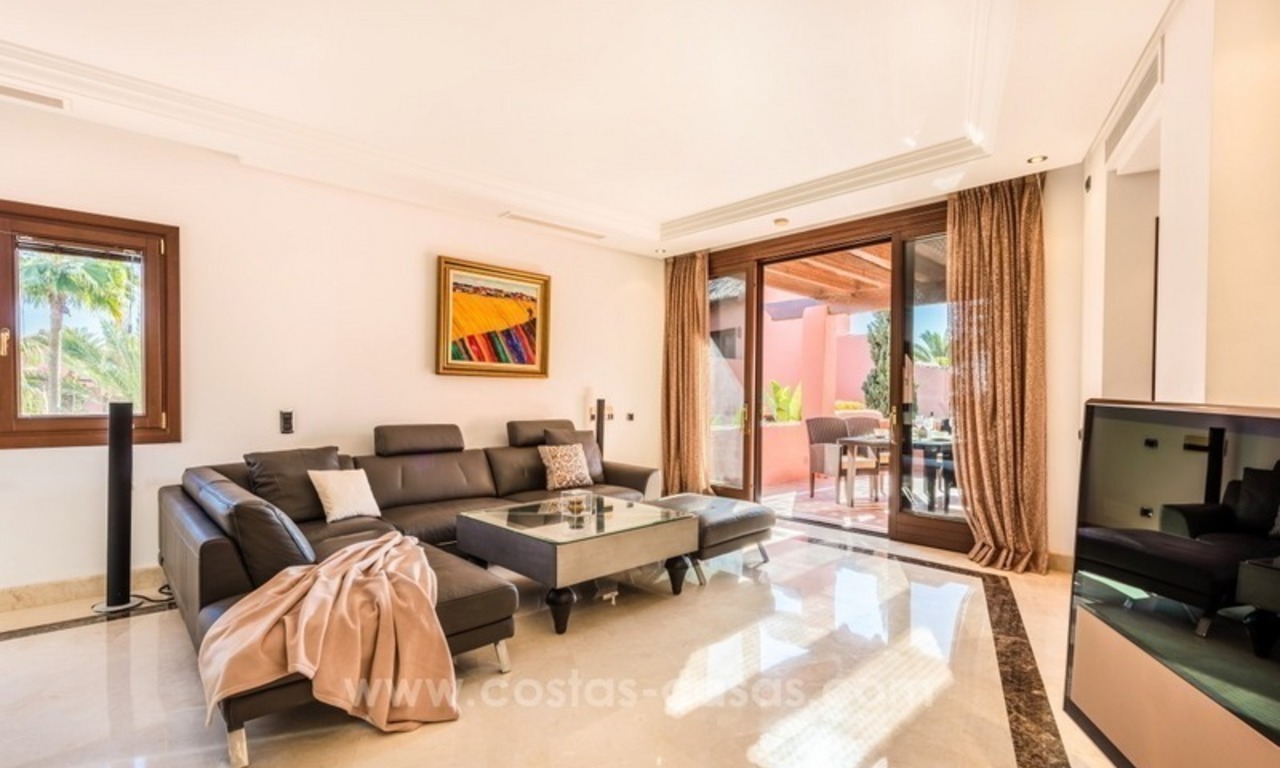 Beautiful frontline beach penthouse for sale on the New Golden Mile, in Estepona - Marbella 7