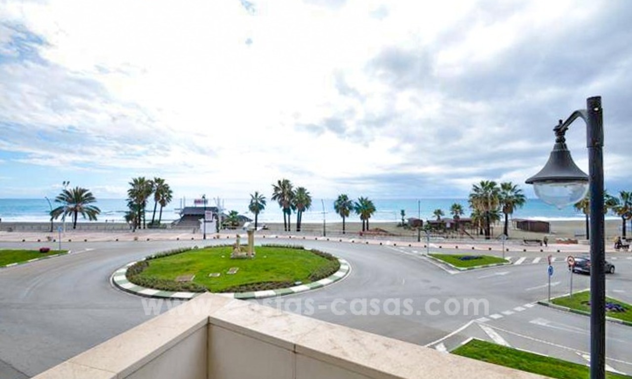 Modern beachfront apartment for sale, on the boulevard in the centre of Estepona 16