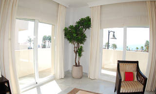 Modern beachfront apartment for sale, on the boulevard in the centre of Estepona 9