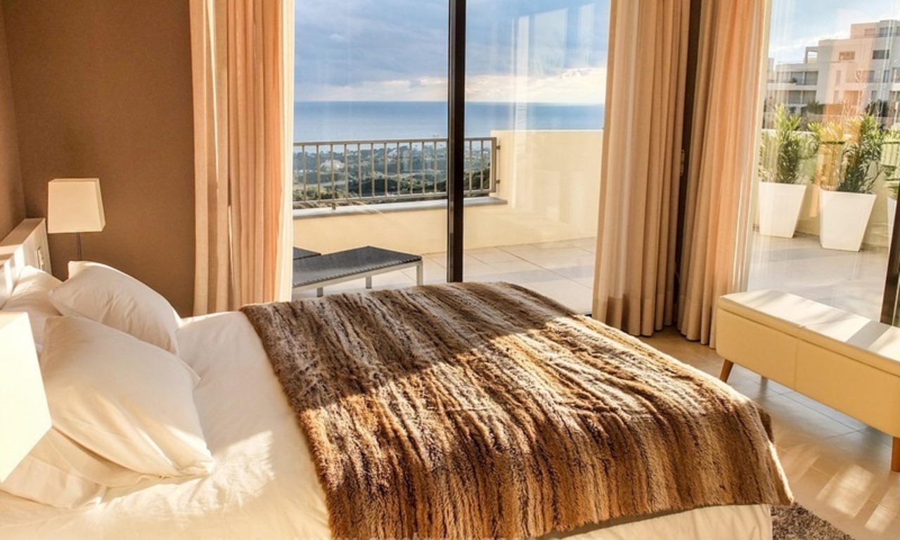 Luxury Modern Penthouse For Sale in Marbella 9