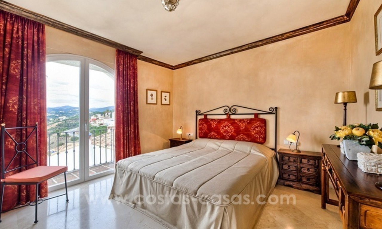 Top quality penthouse for sale in Benahavis - Marbella 17