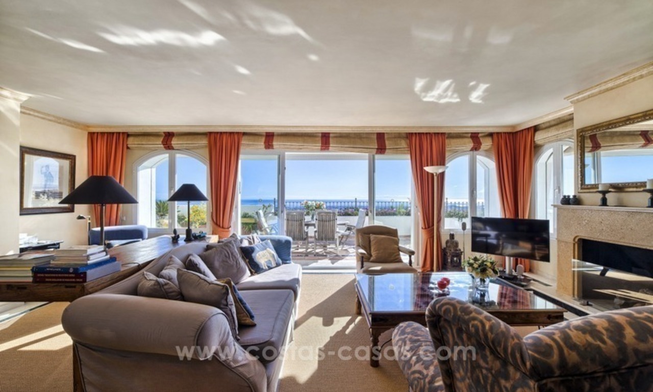 Top quality penthouse for sale in Benahavis - Marbella 19