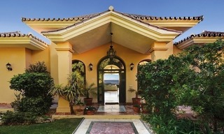 Luxury villa with sea views for sale near Marbella town 27