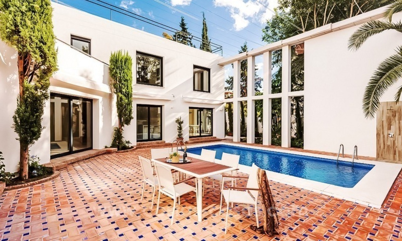 Completely refurbished contemporary style villa for sale in Nueva Andalucía, Marbella 0