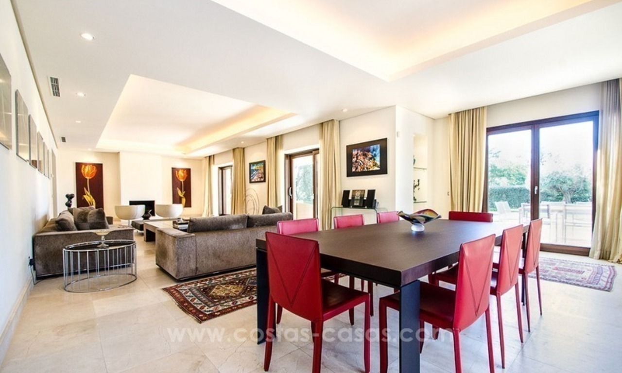 Modern Andalusian style luxury villa for sale on the Golden Mile, Marbella 9