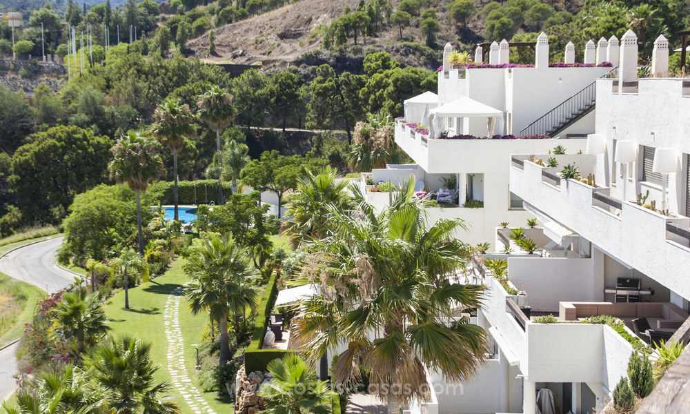 Panoramic sea view modern penthouse apartment for sale in Benahavis, Marbella 20003