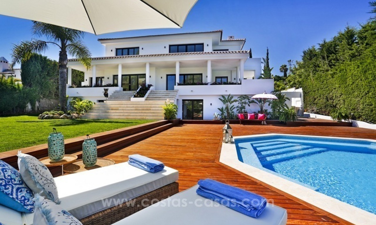 Brand-new contemporary frontline golf villa for sale in Nueva Andalucía, Marbella 0