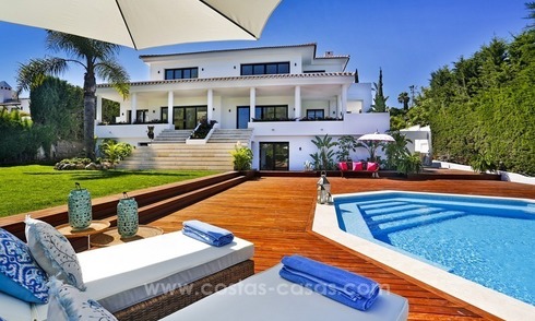 Brand-new contemporary frontline golf villa for sale in Nueva Andalucía, Marbella 