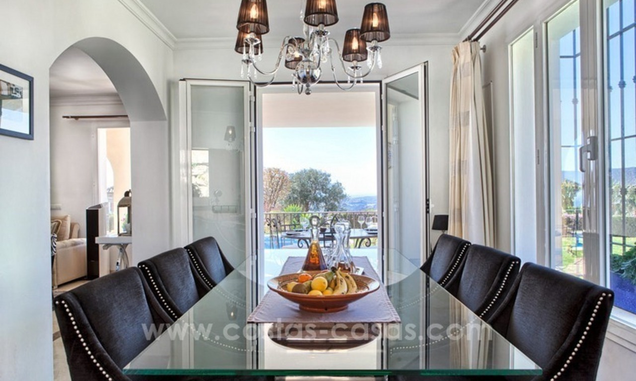 Luxury villa with amazing views for sale above the Golden Mile, Marbella 14