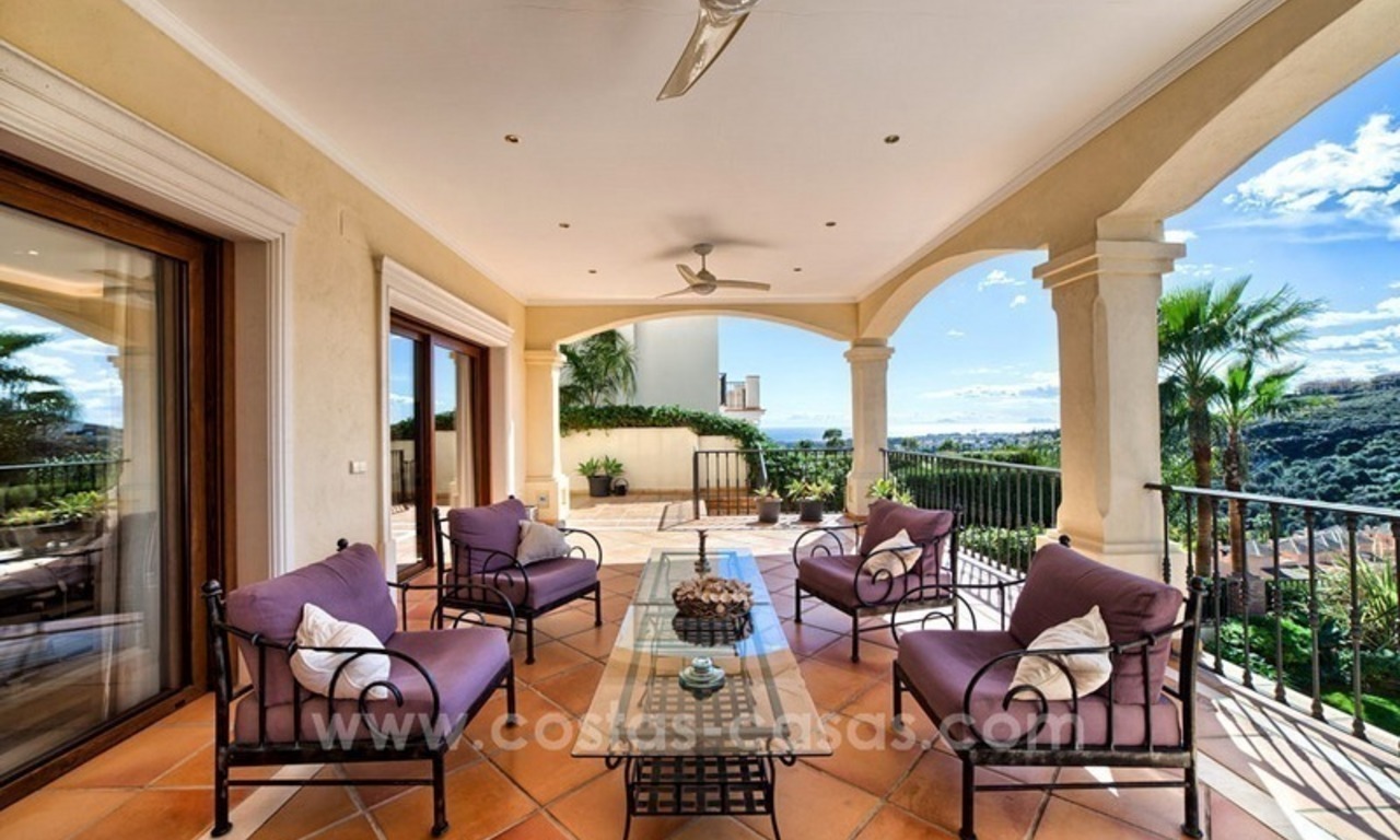 Luxury villa for sale with sea views in Benahavis, Marbella 6