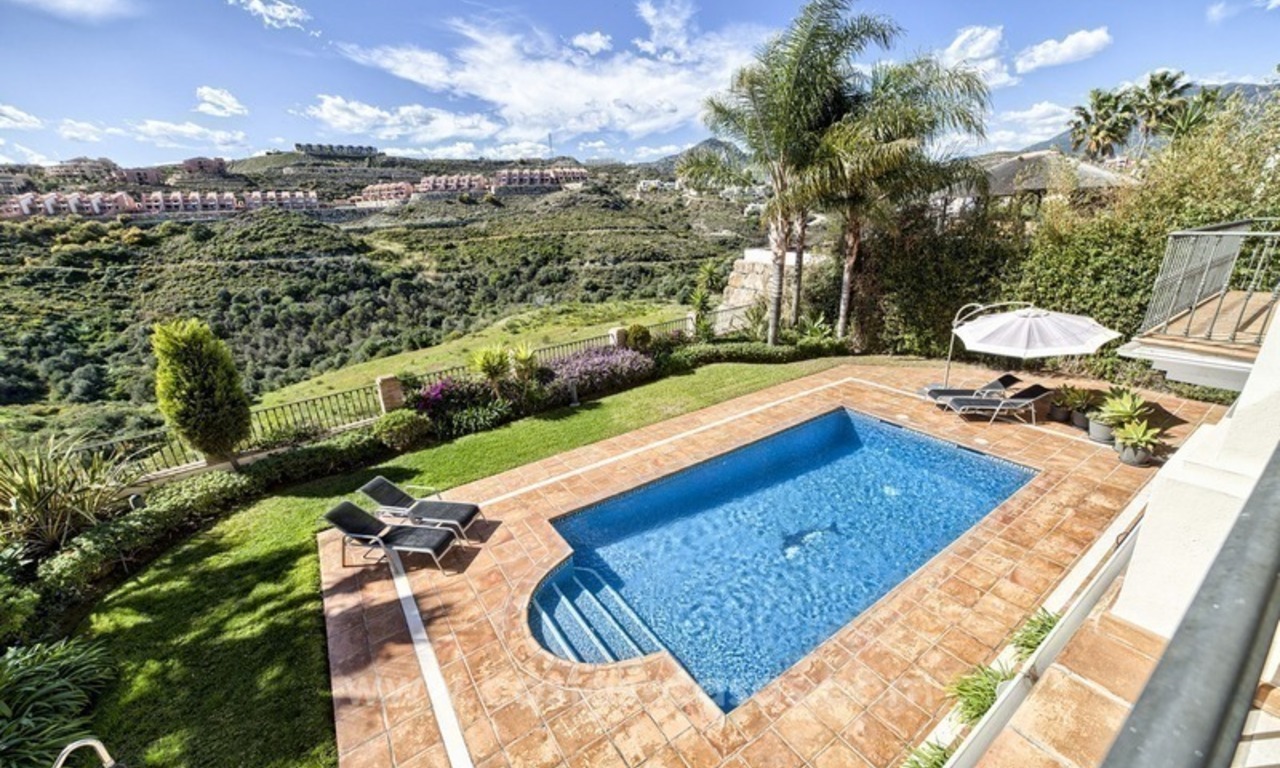 Luxury villa for sale with sea views in Benahavis, Marbella 5
