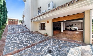 Luxury villa for sale with sea views in Benahavis, Marbella 22