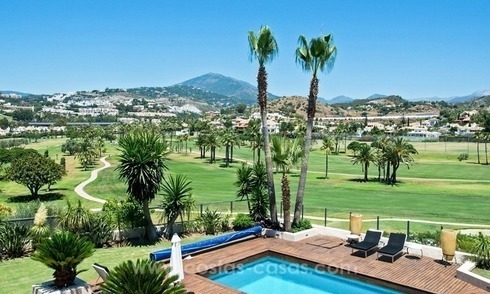 Contemporary refurbished frontline golf villa for sale in Nueva Andalucía, Marbella 