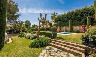 Elegant luxurious traditional style villa for sale in Sierra Blanca, the Golden Mile, Marbella 3