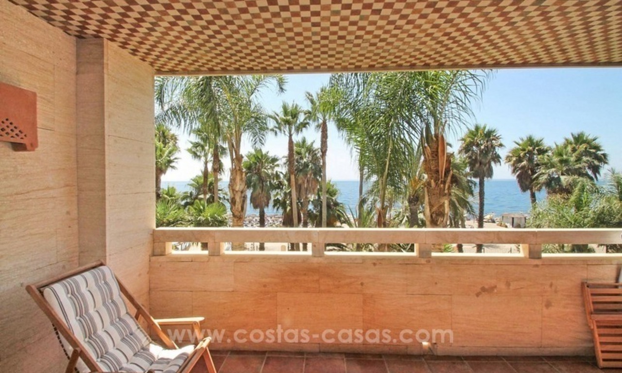 Beachfront apartment for sale, frontline Golden Mile - Marbella 6