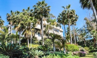 Beachfront apartment for sale, frontline Golden Mile - Marbella 3