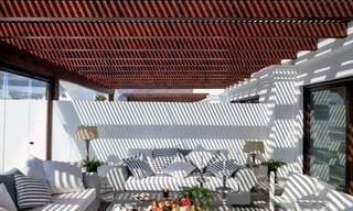 Frontline beach luxury apartment for sale, Estepona, Costa del Sol 5