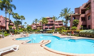 Luxury beachfront penthouse apartment for sale on the New Golden Mile between Marbella and Estepona 38